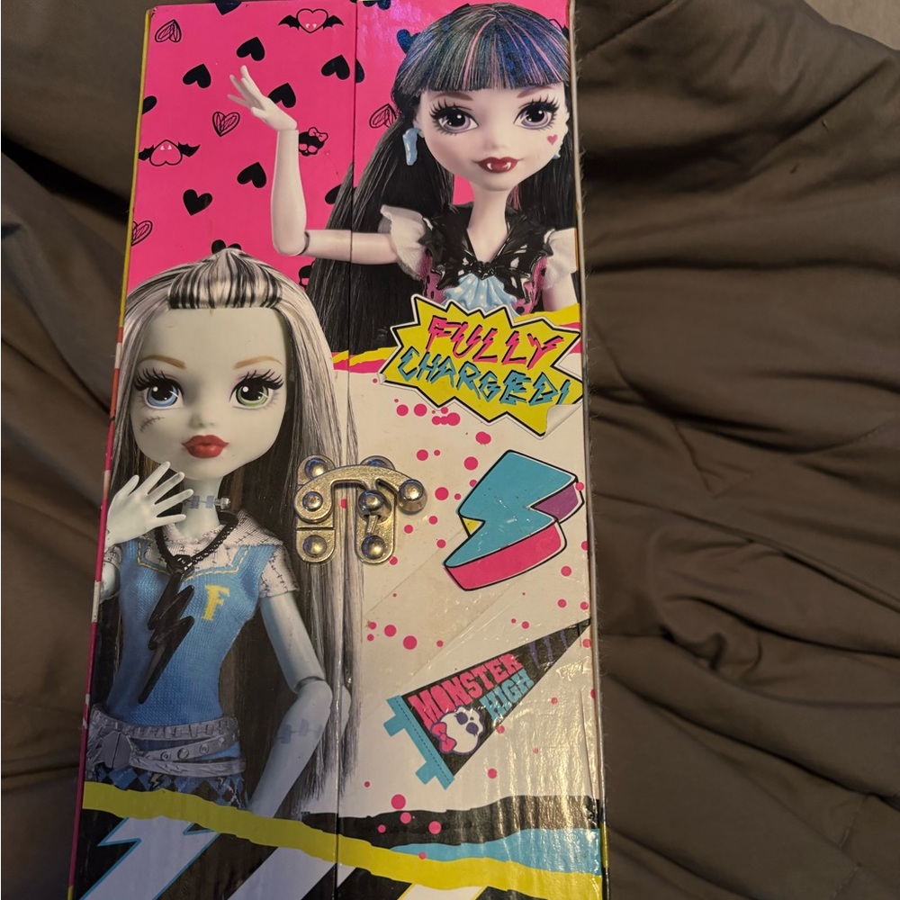 Monster High Latch Box - Picture 2 of 5